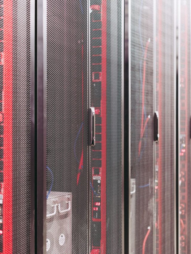 Clean Energy Resources to Meet Data Center Electricity Demand