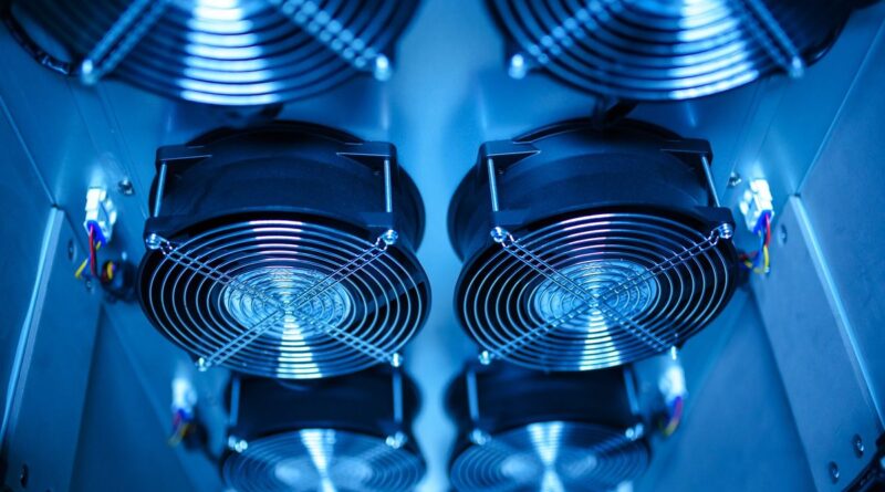 AI's Climate Paradox: Balancing Clean Energy Hope and Uncertainty in 2026