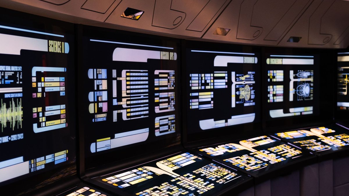 IEEE Report's 2024 Tech Predictions: A 2026 Retrospective