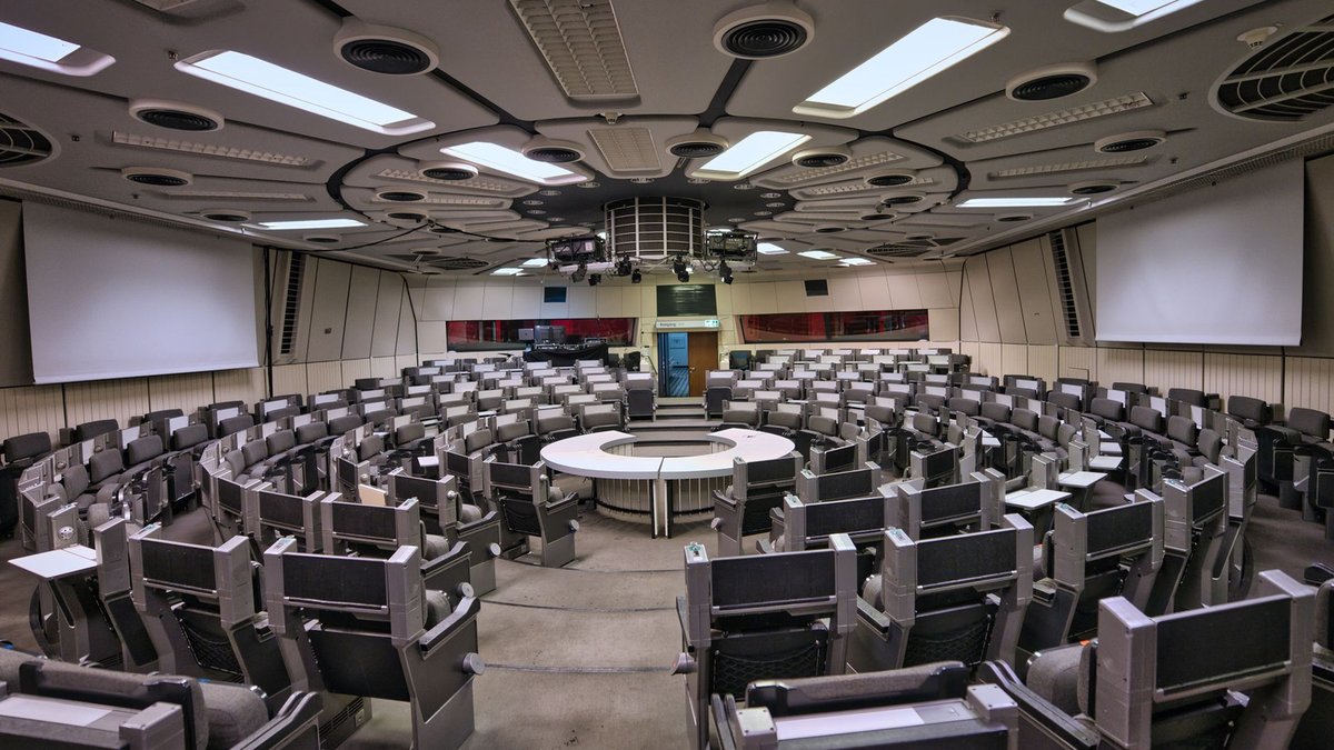 Foresight in 2026: The Critical Role of Futurist Experts in Navigating Tech's Rapid Evolution